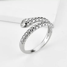 Load image into Gallery viewer, SNAKE SILVER RING
