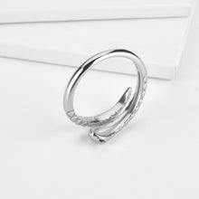 Load image into Gallery viewer, SNAKE SILVER RING
