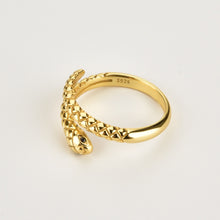 Load image into Gallery viewer, SNAKE GOLD RING
